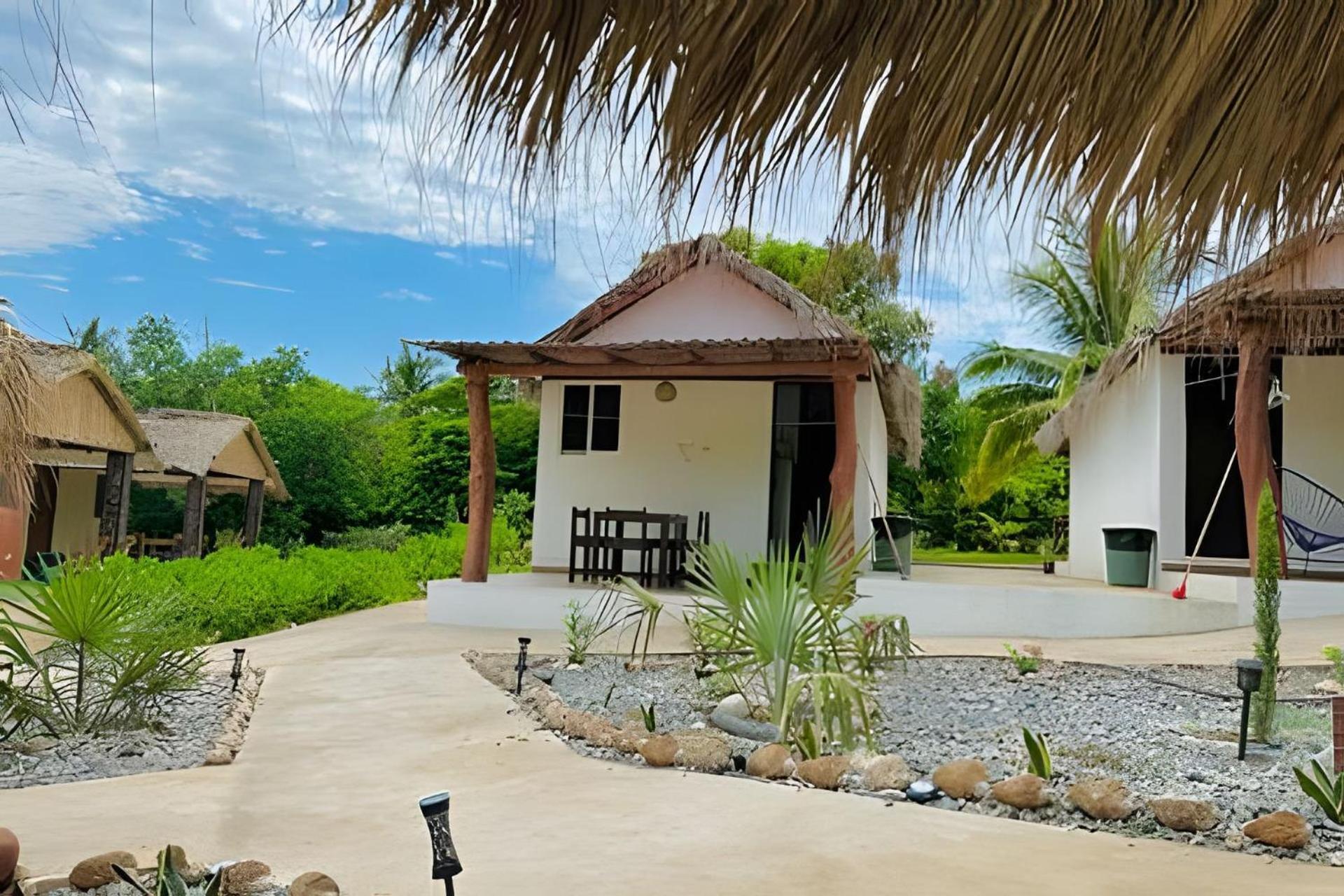 Casa Las Palmas Playa La Saladita Zihuatanejo Exterior photo