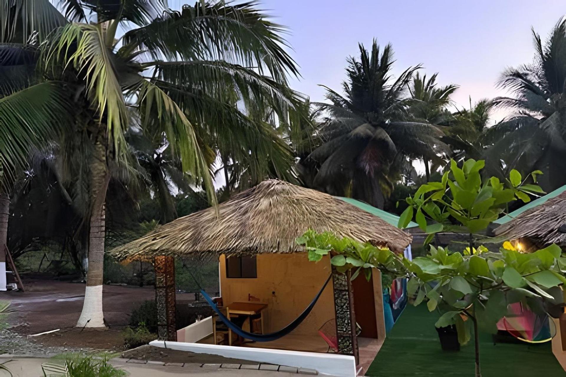 Casa Las Palmas Playa La Saladita Zihuatanejo Exterior photo